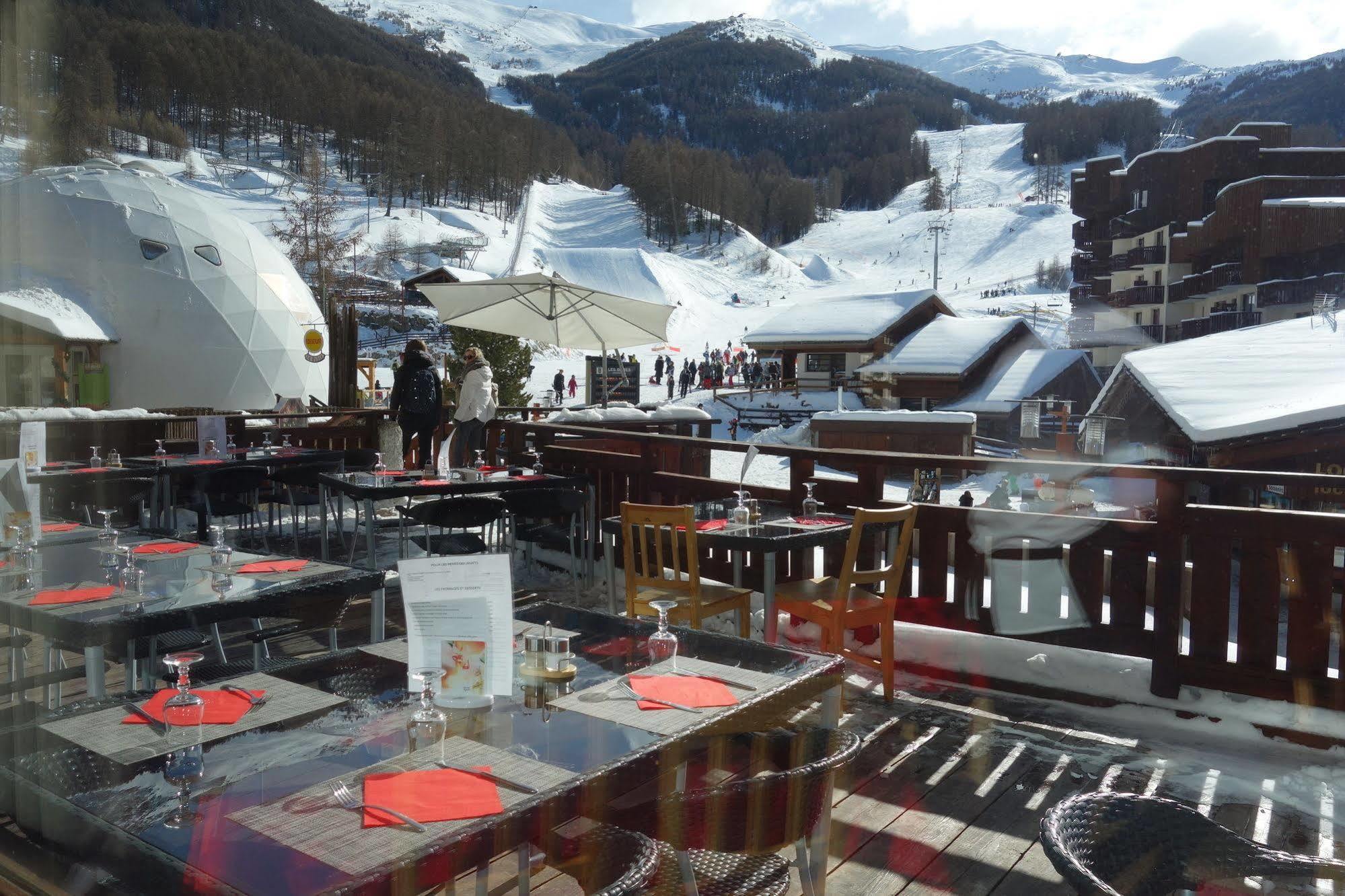 Hotel L'Escale Blanche レ・ゾル エクステリア 写真